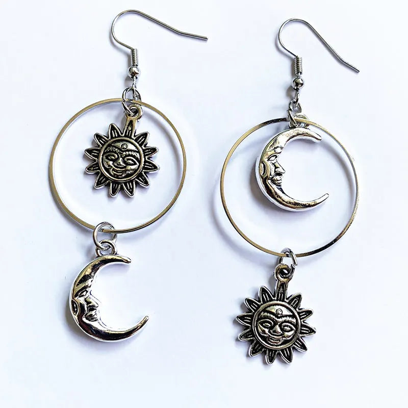 Boucles D'oreilles Lune et Soleil Argentées