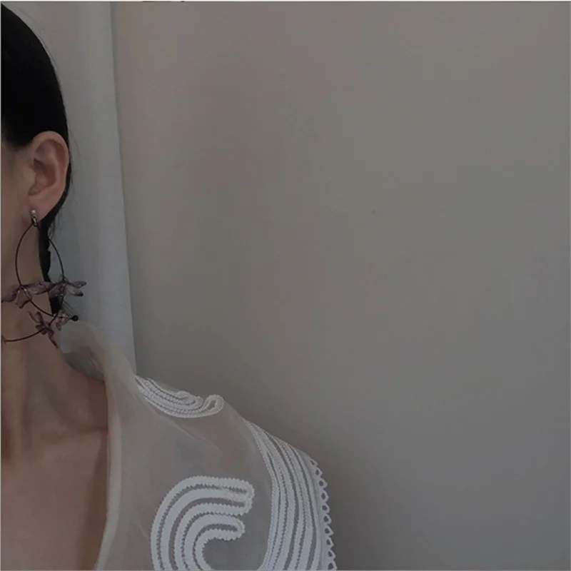 Boucles D'oreilles Fleur Asymétriques