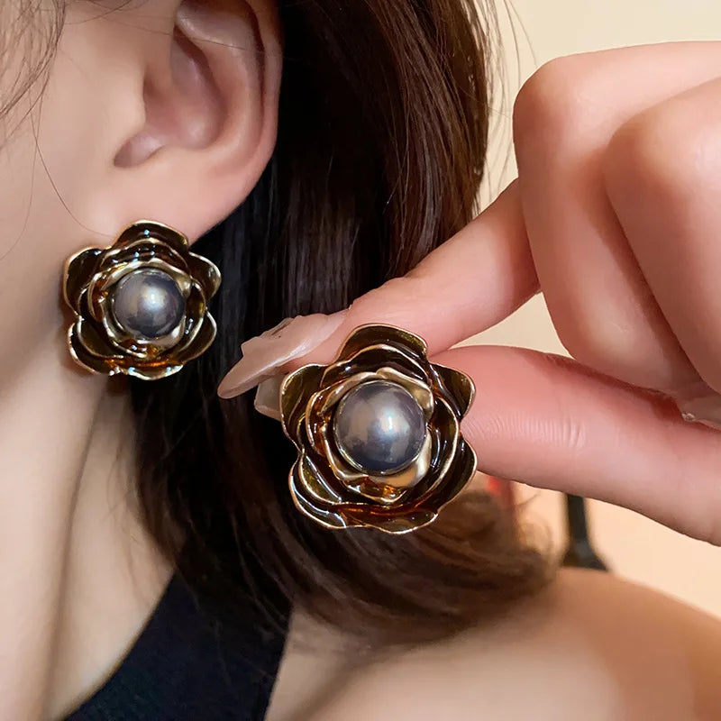 Boucles D'oreilles Fleur Dégoulinante Intérieur Perle
