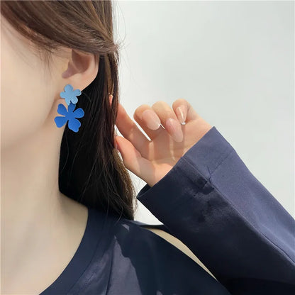 Boucles D'oreilles Fleur Supposée Bleues